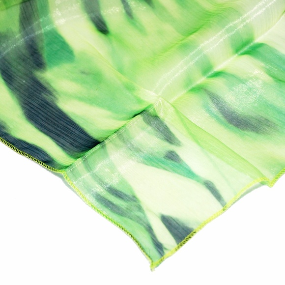 Limegreen Floow Long Scarf 50% Silk - Picture 3 of 3